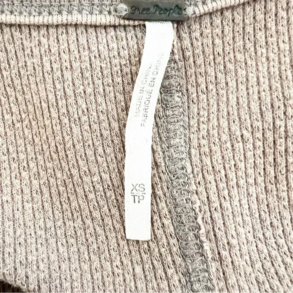 Free People Alpine Cuffed Ski Lodge Thermal Henley Top Size XS